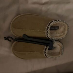 Tan Ugg inspired slip ons